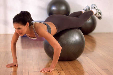 mujer-pelota-ejercicio.jpg